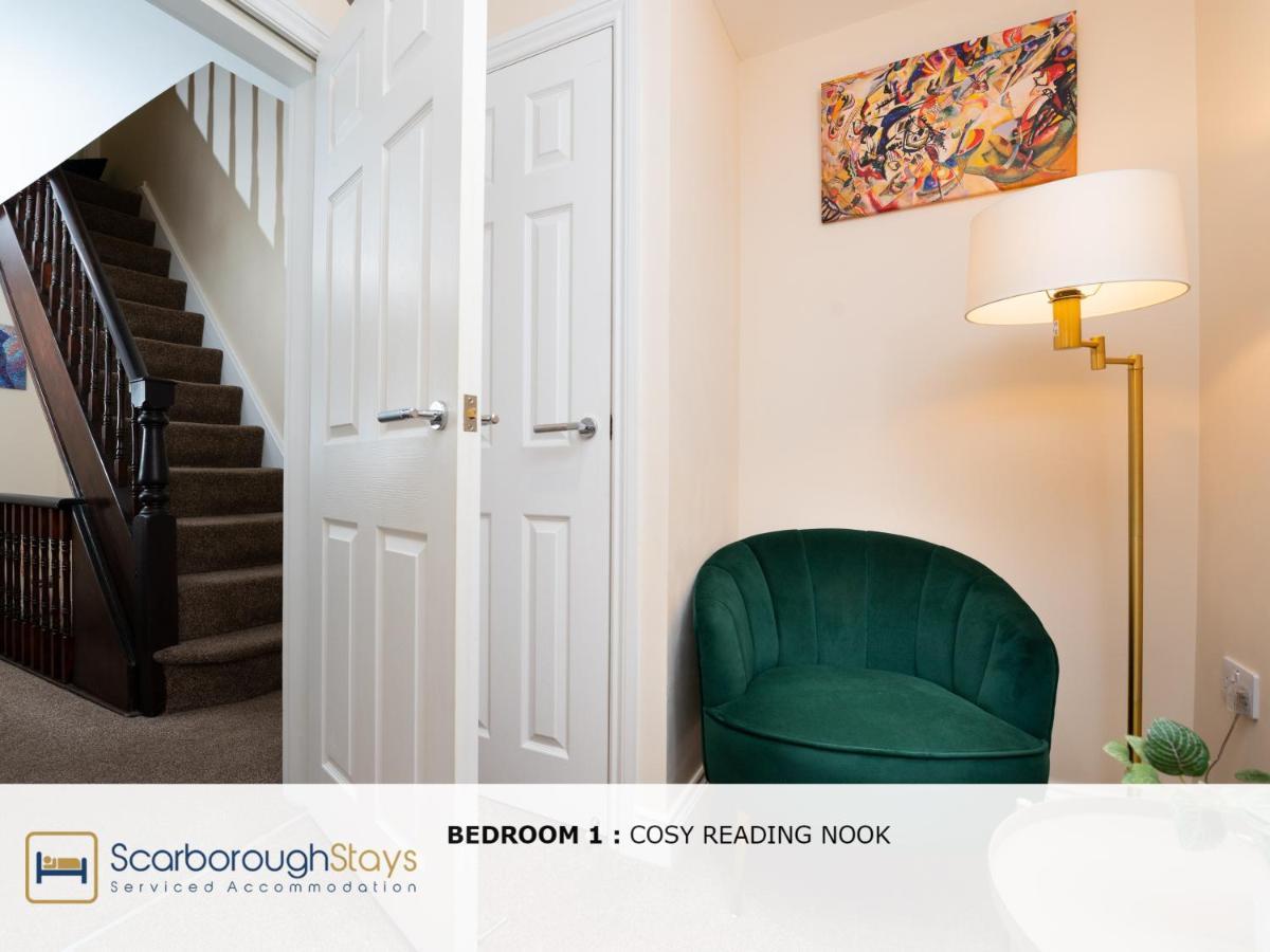 Scarborough Stays - Luxury Townhouse Ideal For Large Groups - Hot Tub Exterior foto